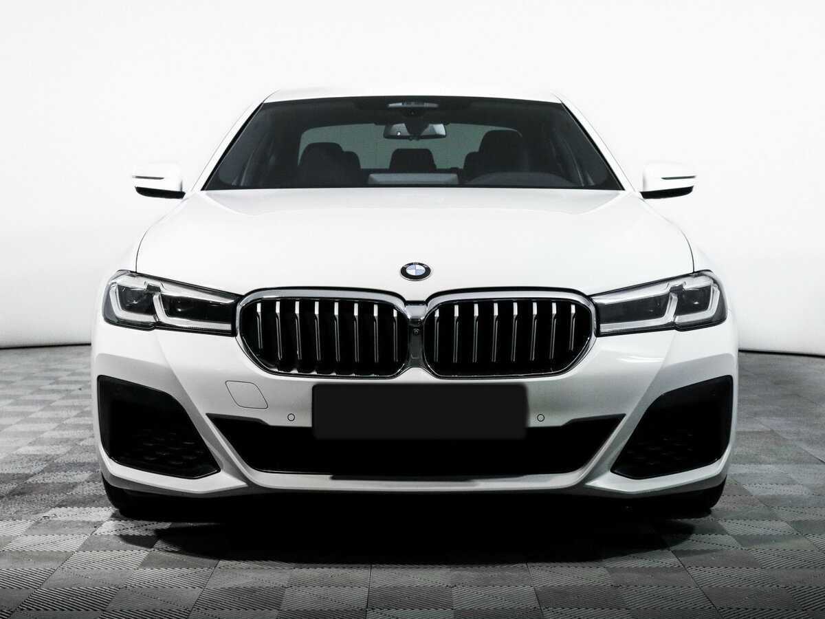 BMW 5 серии с пробегом — 2021 год. Фото: #1