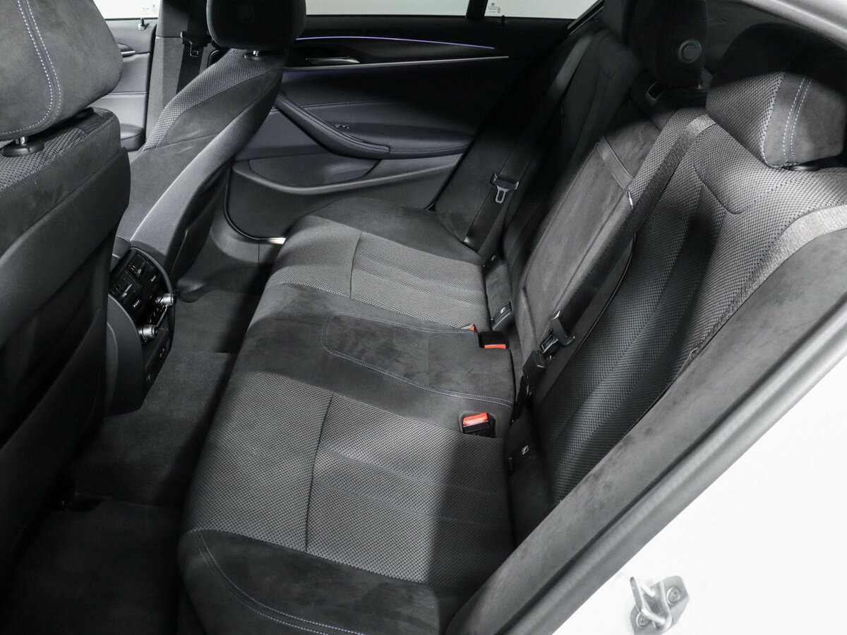 BMW 5 серии с пробегом — 2021 год. Фото: #9