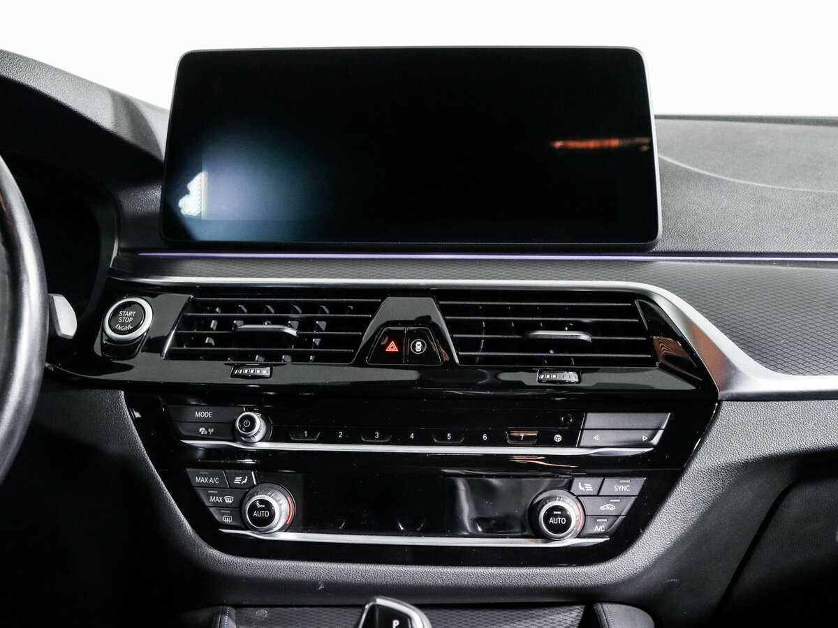 BMW 5 серии с пробегом — 2021 год. Фото: #12