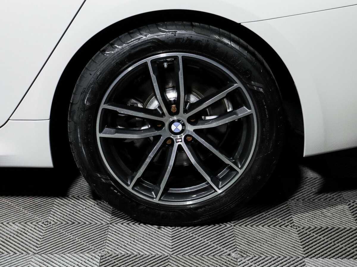 BMW 5 серии с пробегом — 2021 год. Фото: #14