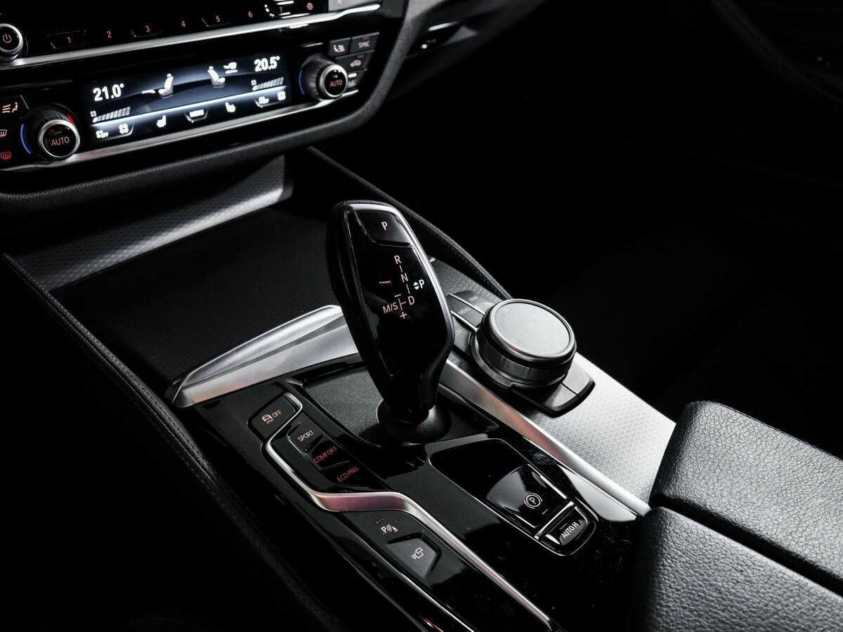 BMW 5 серии с пробегом — 2021 год. Фото: #20