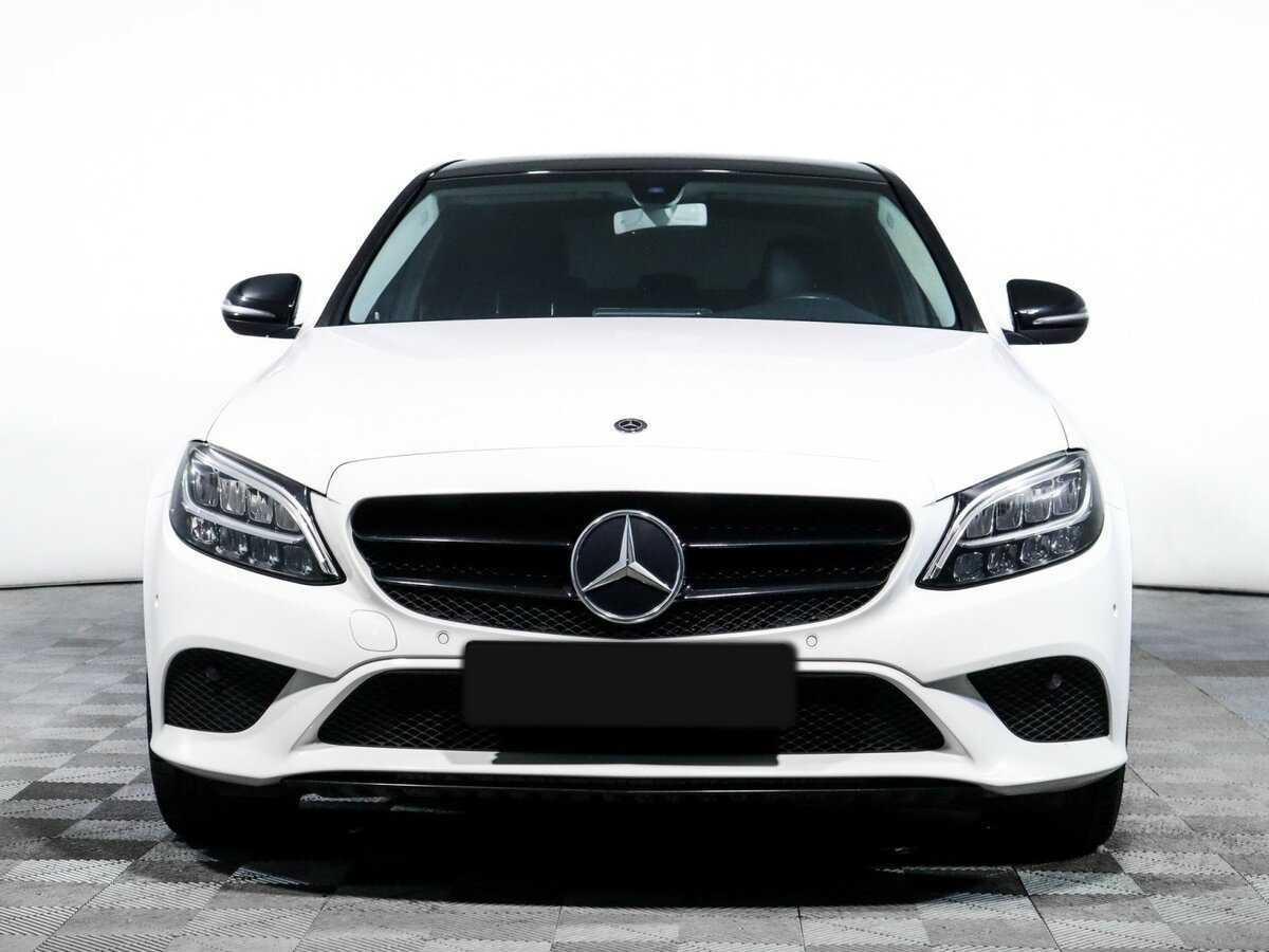 Mercedes-Benz C-Класс с пробегом — 2018 год. Фото: #1