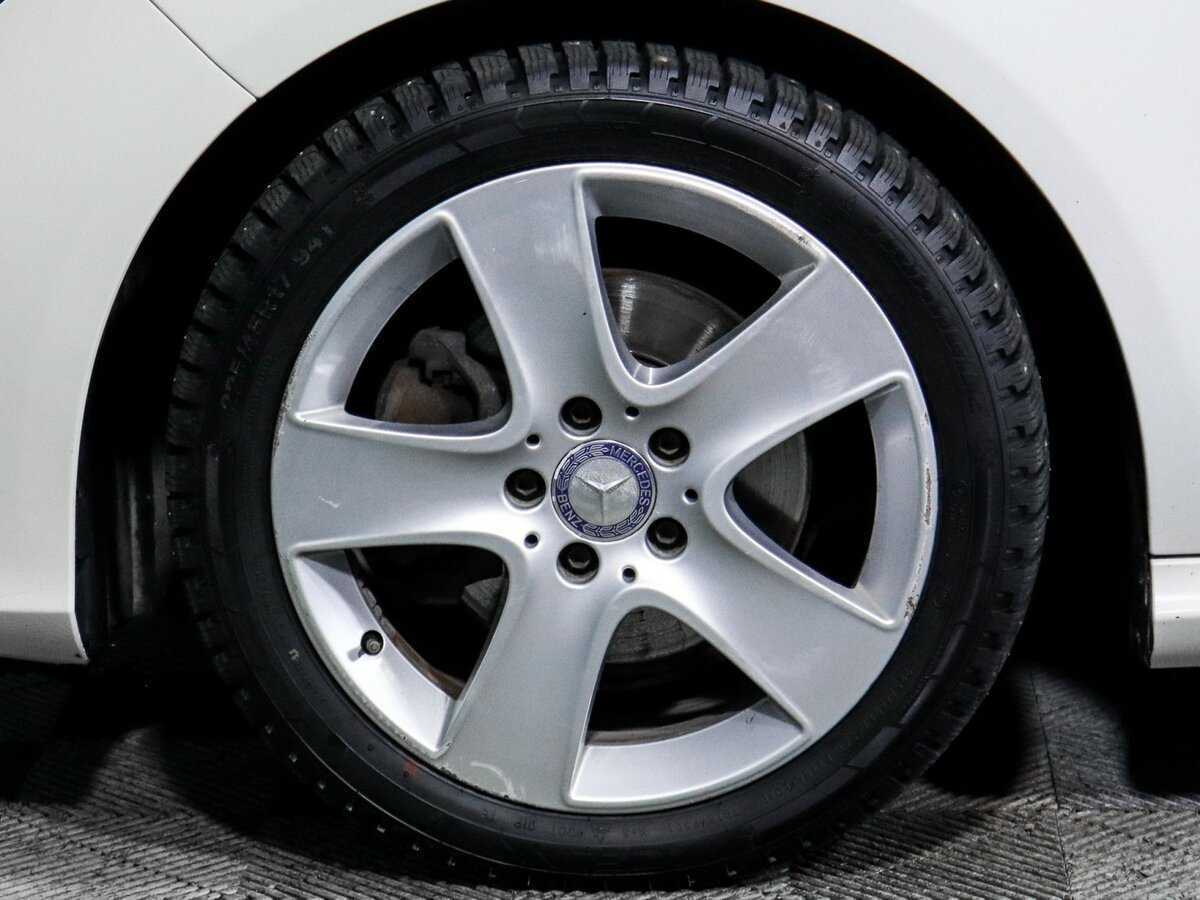 Mercedes-Benz CLA с пробегом — 2014 год. Фото: #11