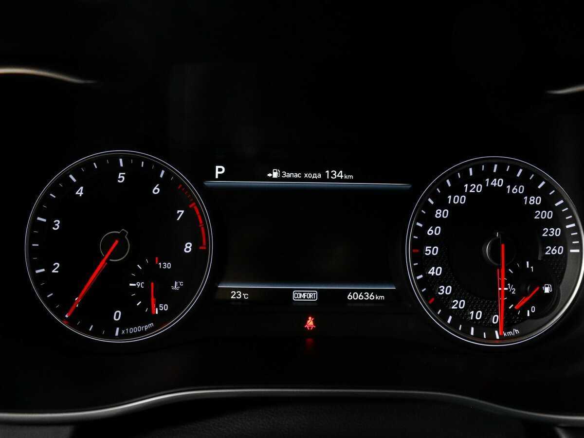 Genesis G70 с пробегом — 2018 год. Фото: #7