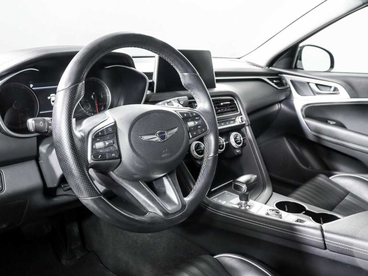 Genesis G70 с пробегом — 2018 год. Фото: #10