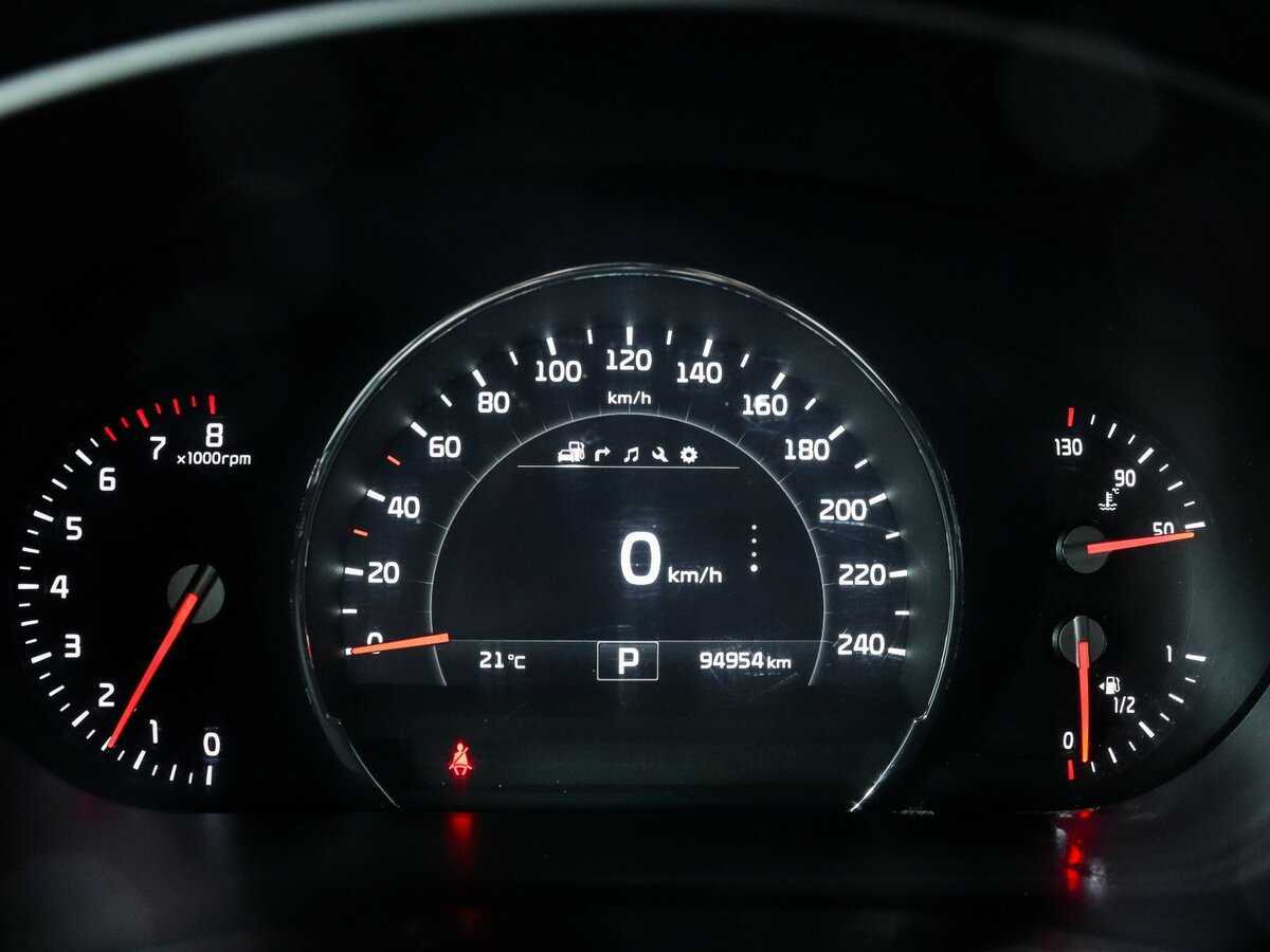 Kia Sorento с пробегом — 2017 год. Фото: #5