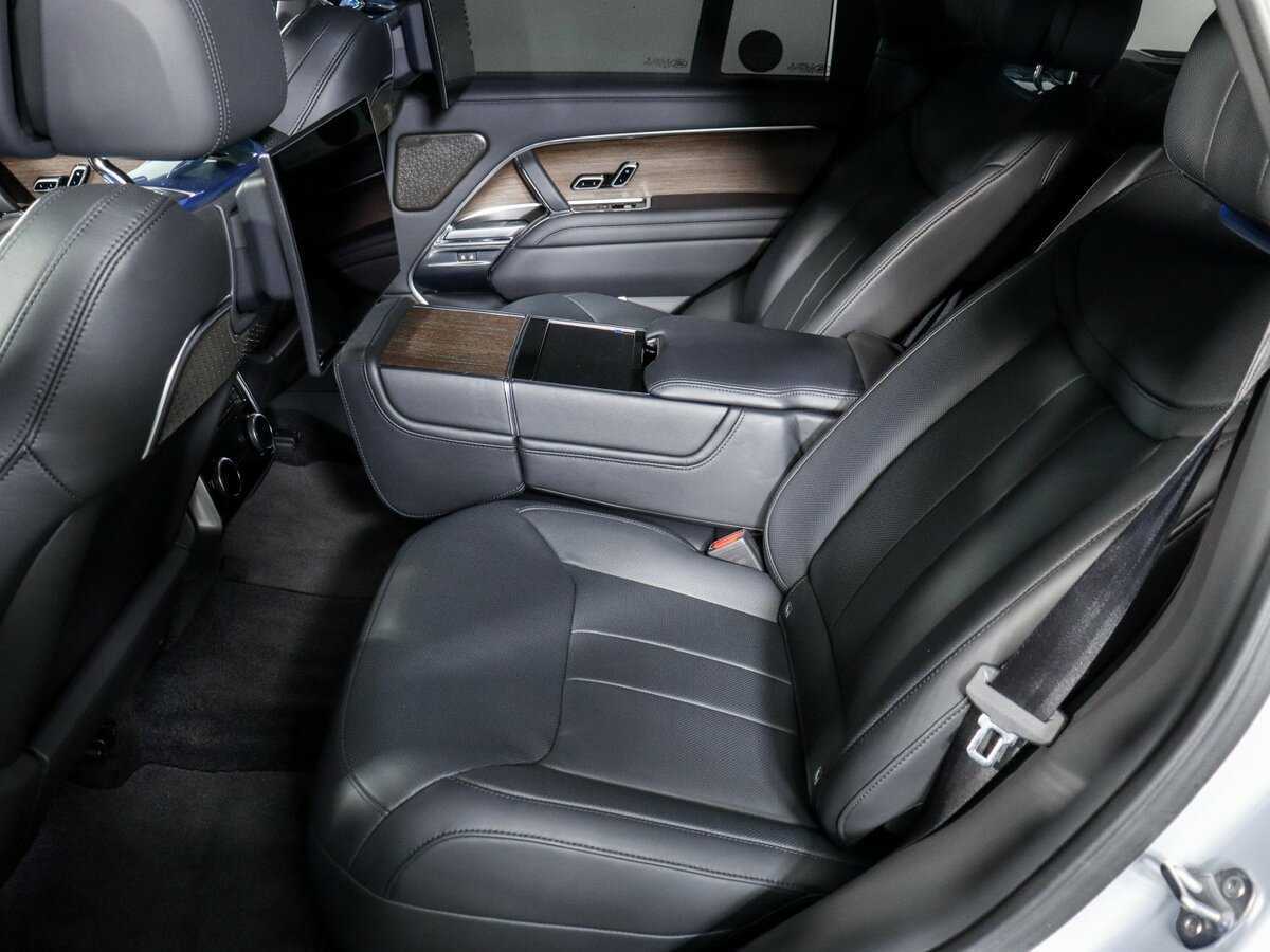 Land Rover Range Rover с пробегом — 2022 год. Фото: #9