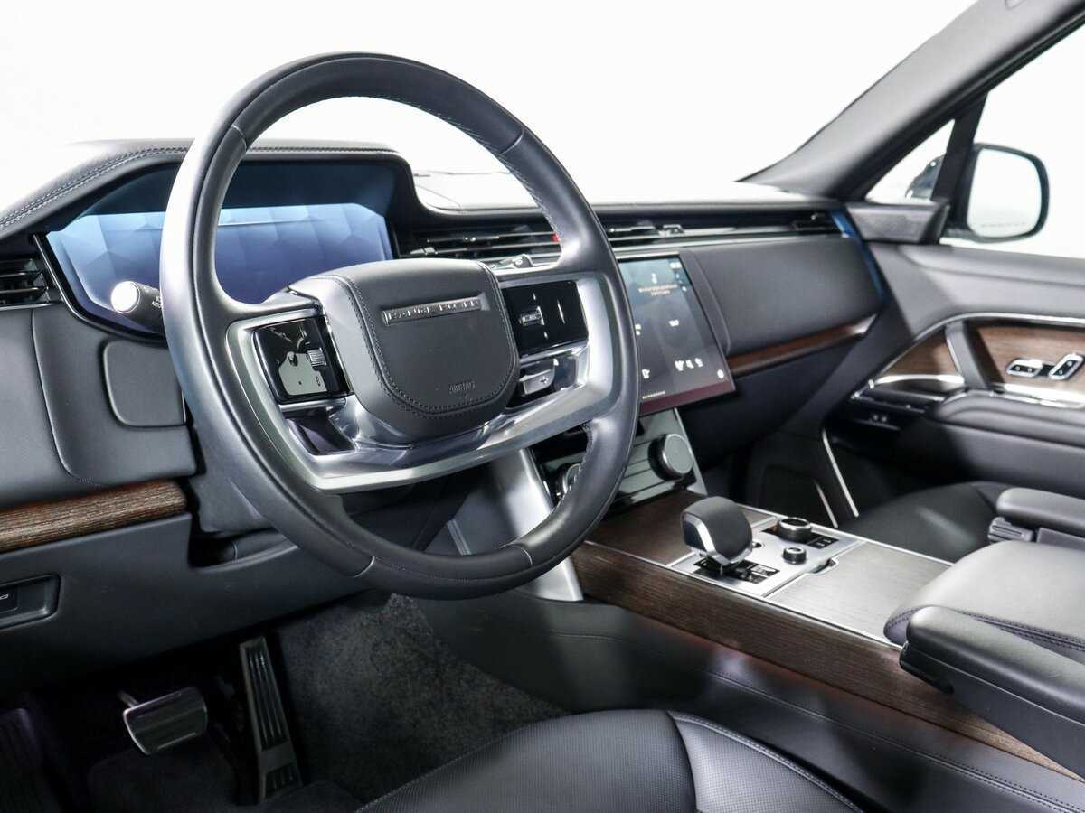 Land Rover Range Rover с пробегом — 2022 год. Фото: #13