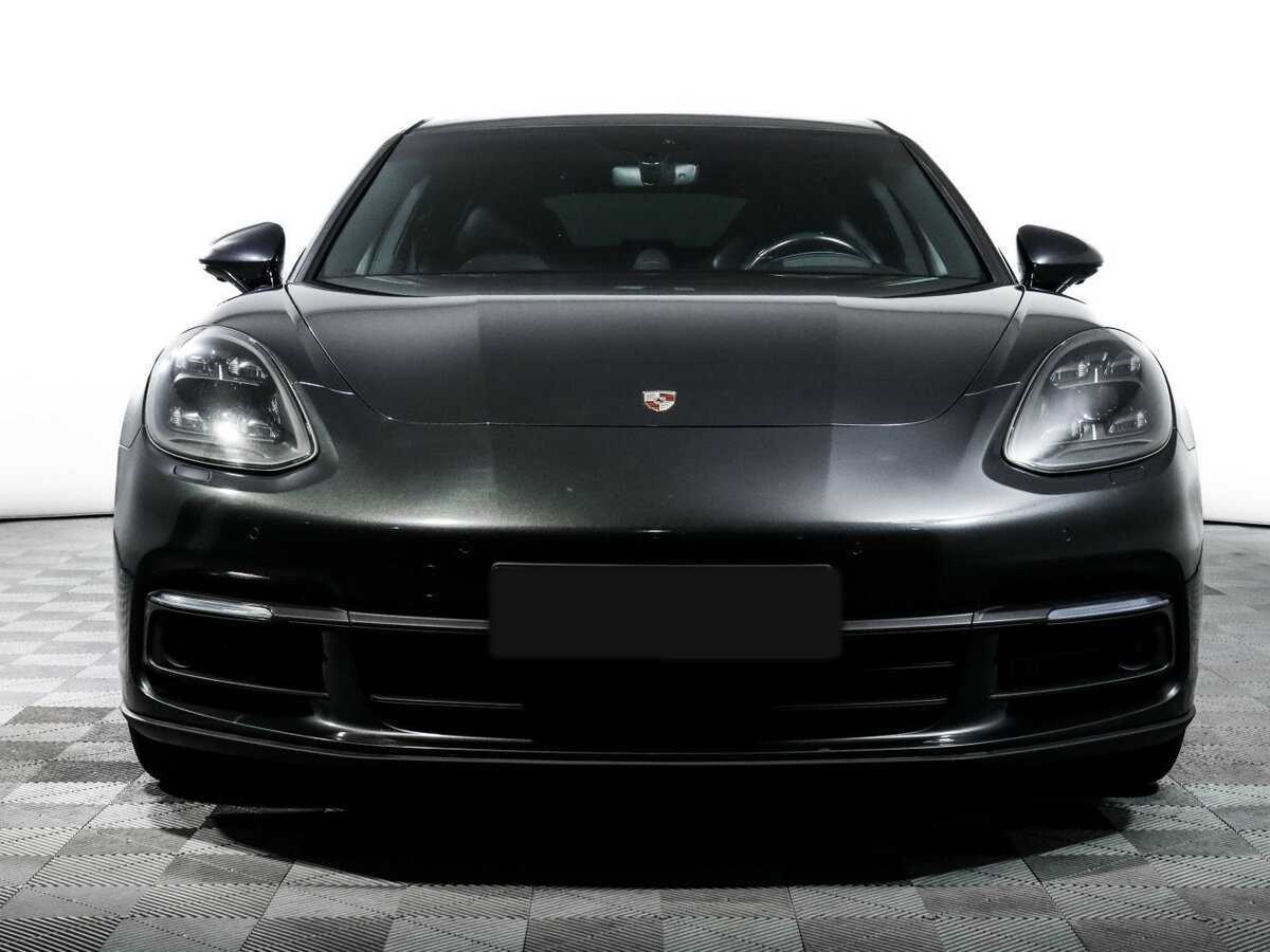Porsche Panamera с пробегом — 2019 год. Фото: #1
