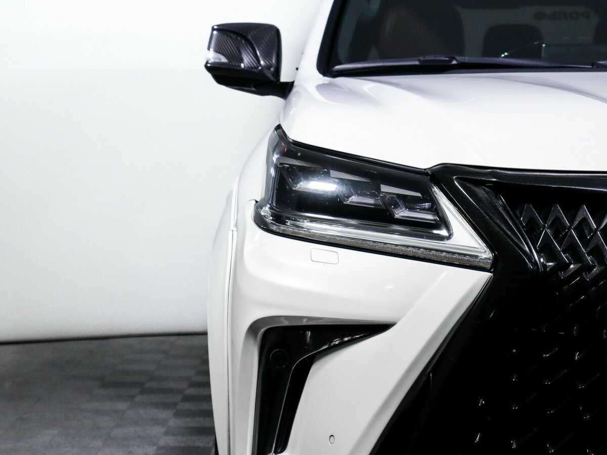 Lexus LX с пробегом — 2016 год. Фото: #13