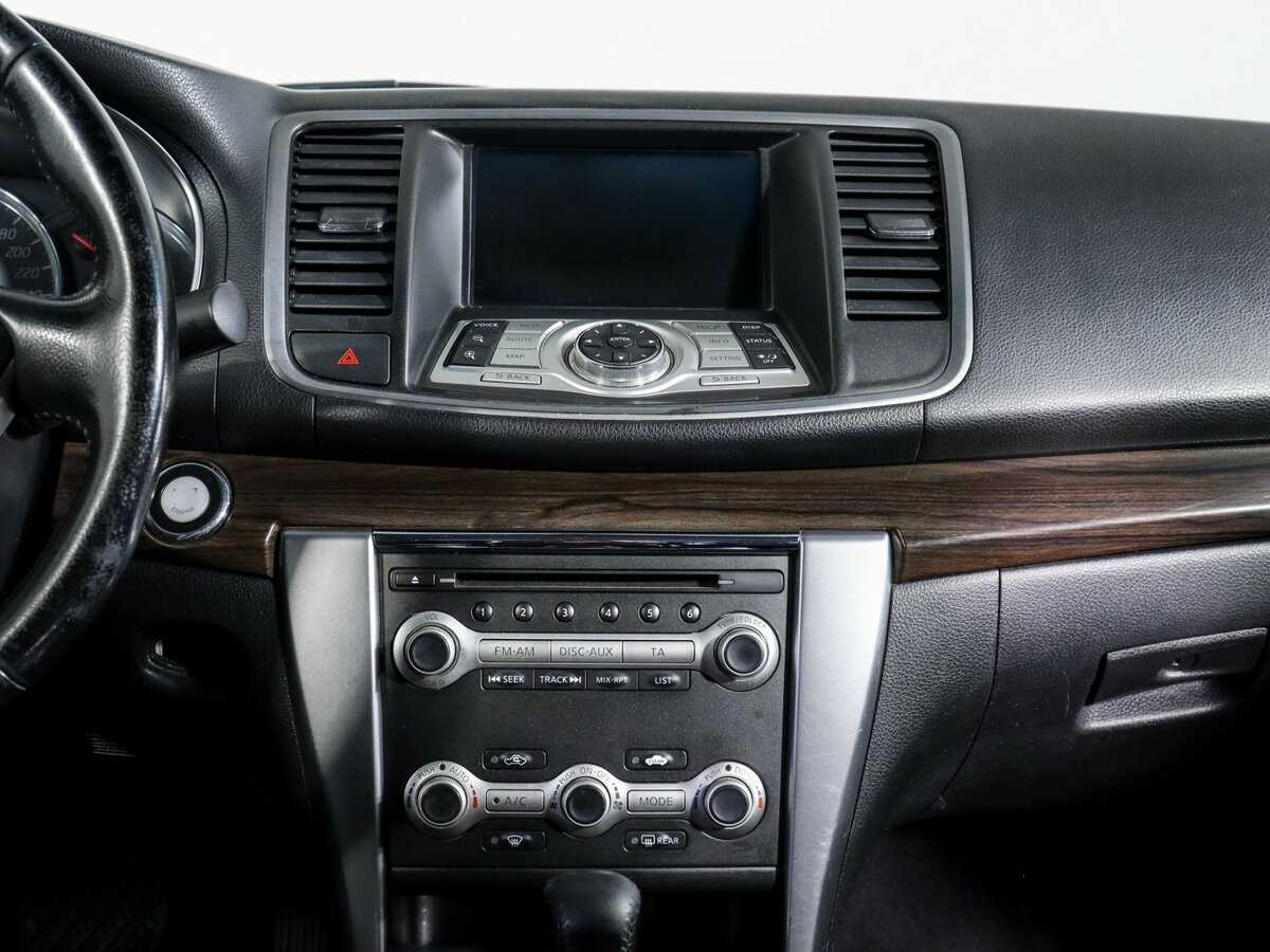 Nissan Teana с пробегом — 2011 год. Фото: #9