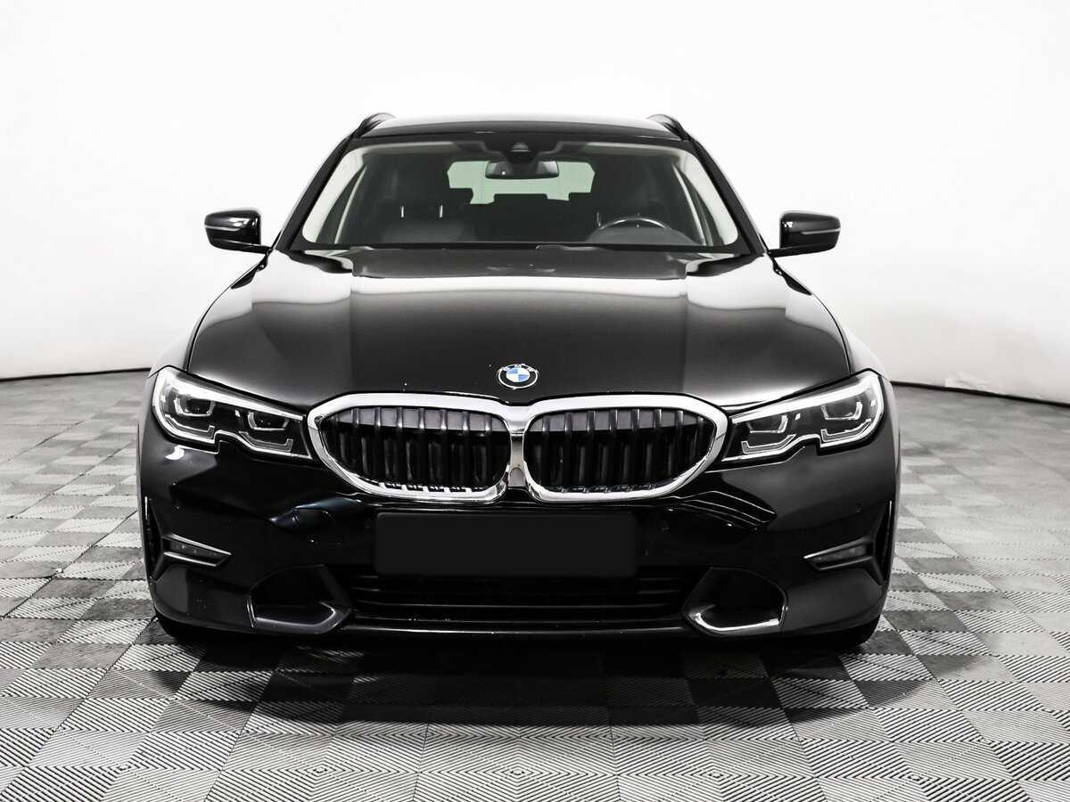 BMW 3 серии с пробегом — 2020 год. Фото: #1