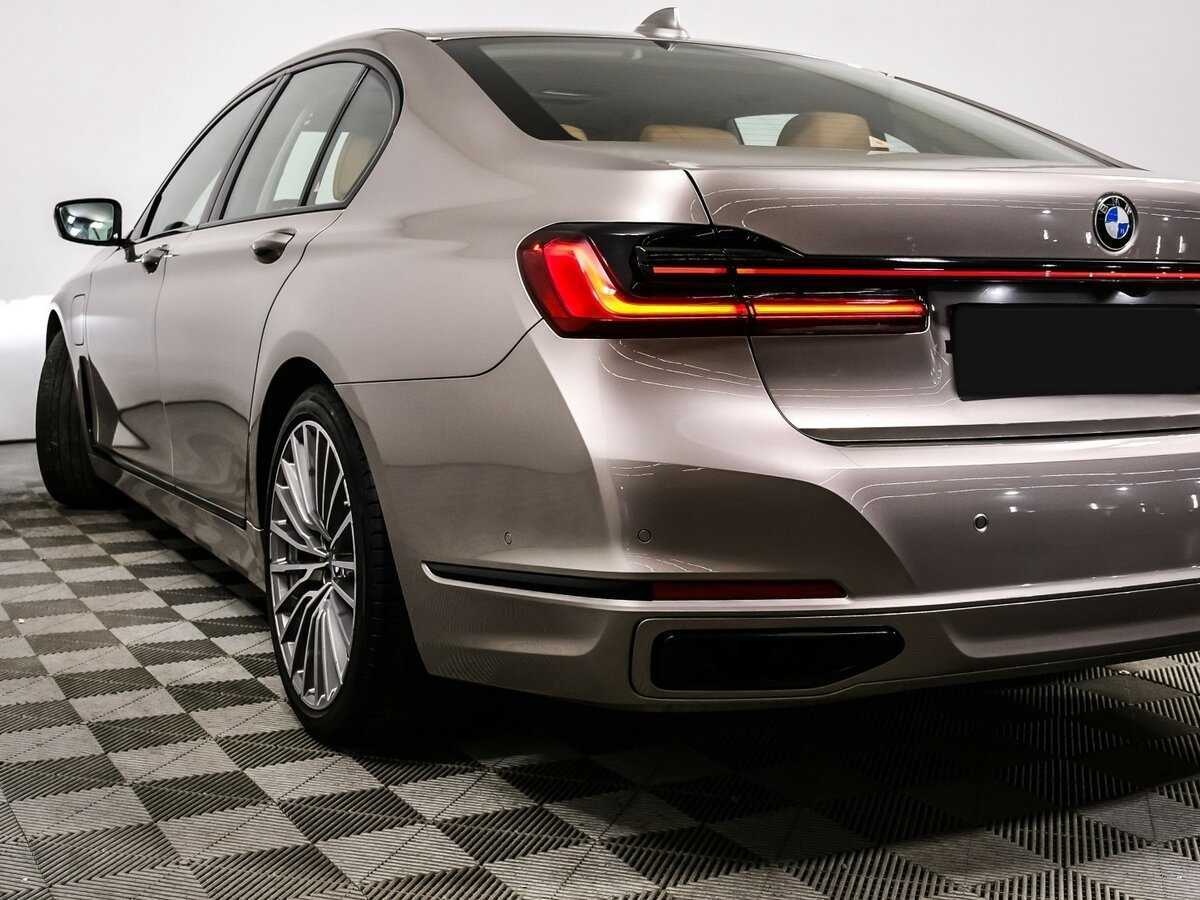 BMW 7 серии с пробегом — 2019 год. Фото: #20