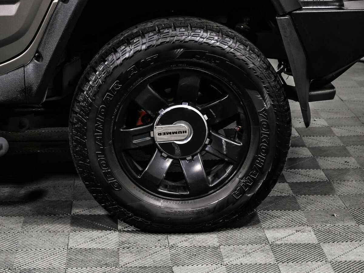 Hummer H2 с пробегом — 2008 год. Фото: #13