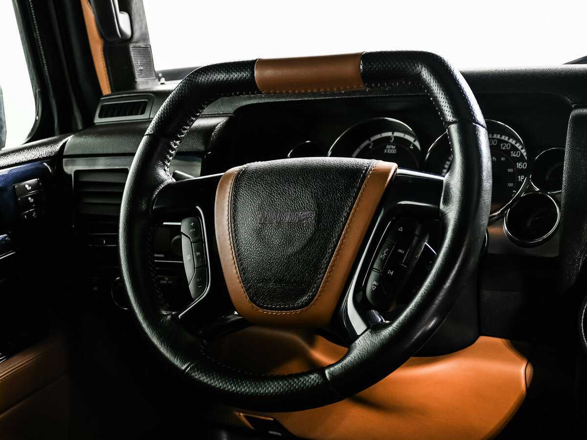 Hummer H2 с пробегом — 2008 год. Фото: #17