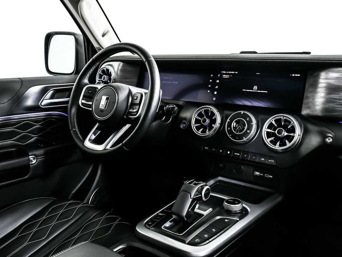 Tank 300 с пробегом — 2024 год. Фото: #8