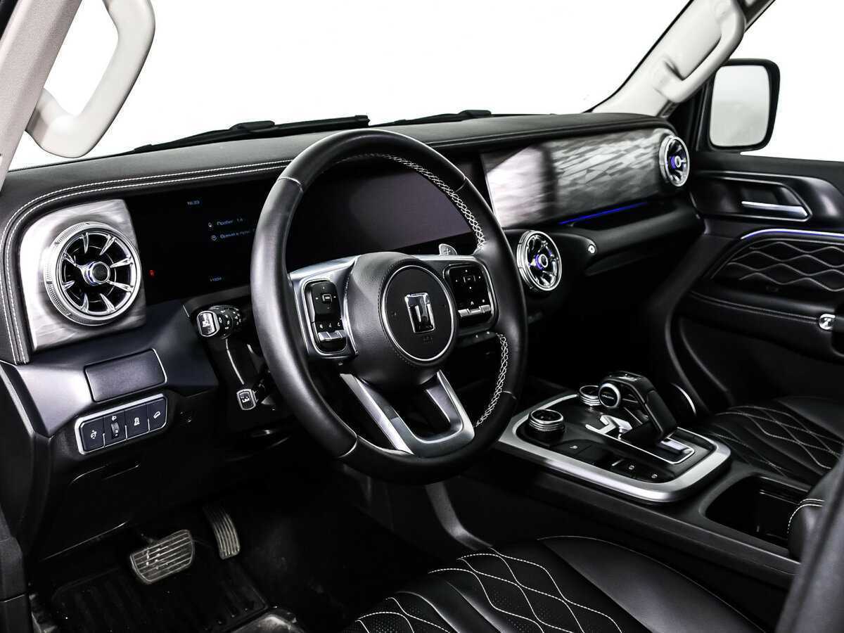 Tank 300 с пробегом — 2024 год. Фото: #11