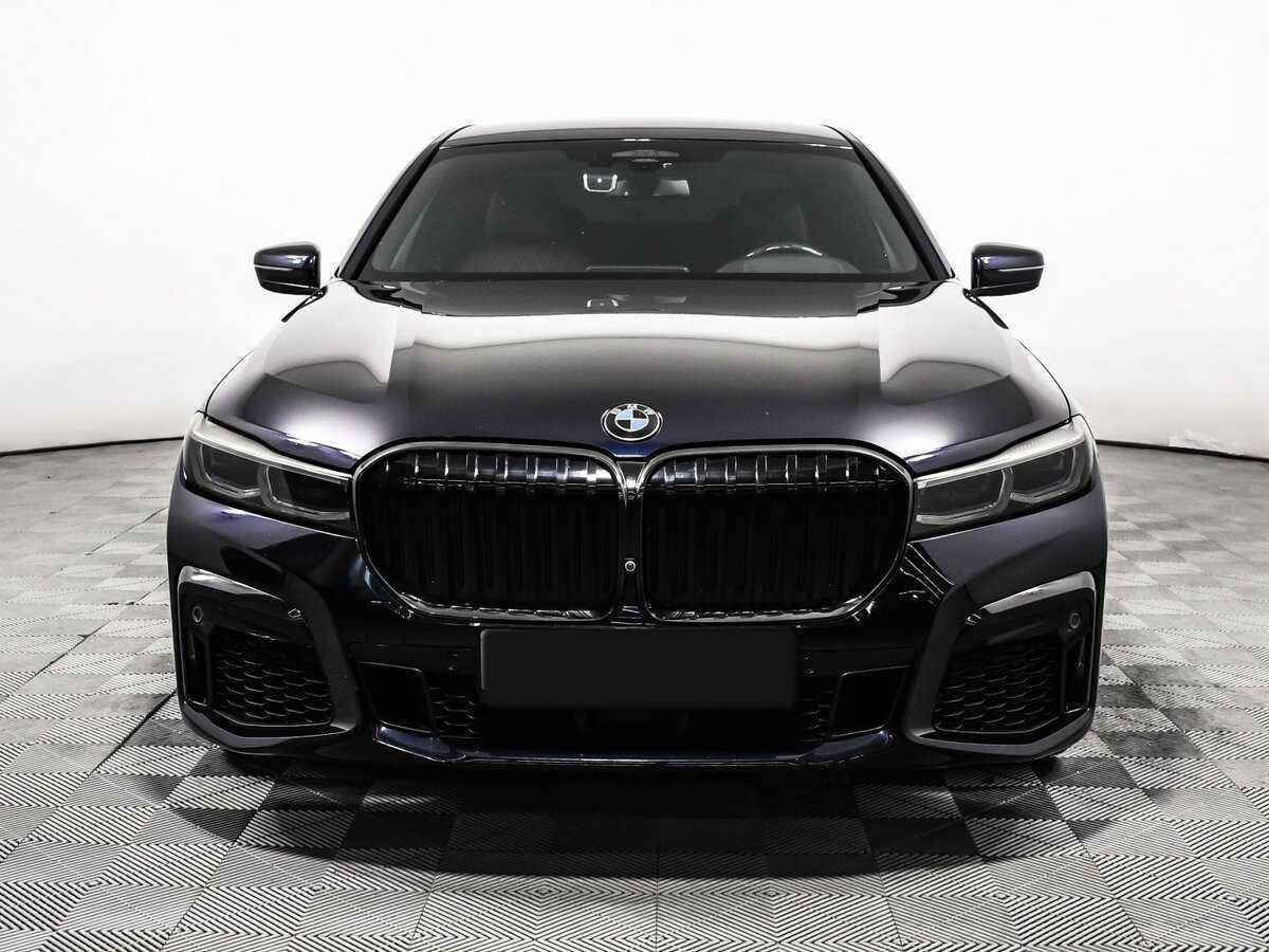 BMW 7 серии с пробегом — 2021 год. Фото: #1