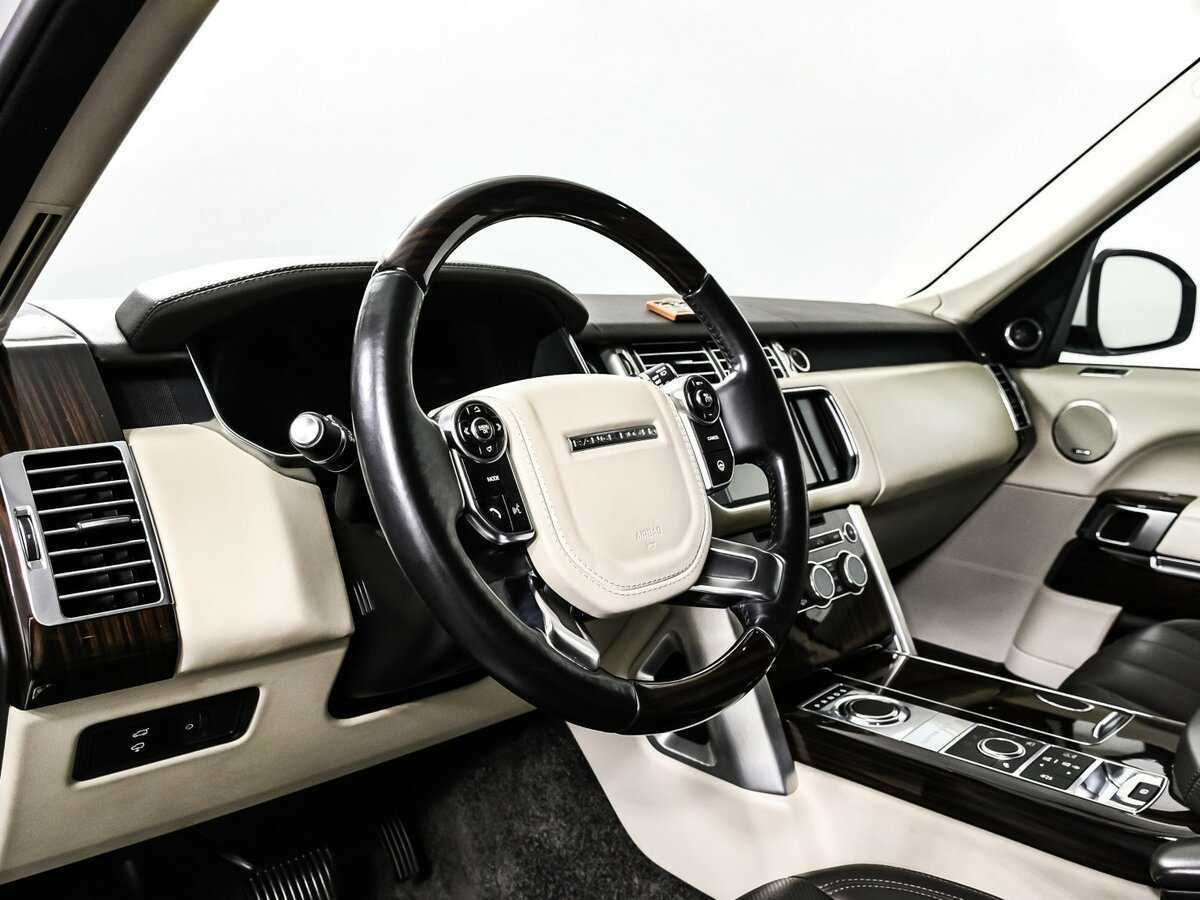 Land Rover Range Rover с пробегом — 2015 год. Фото: #11