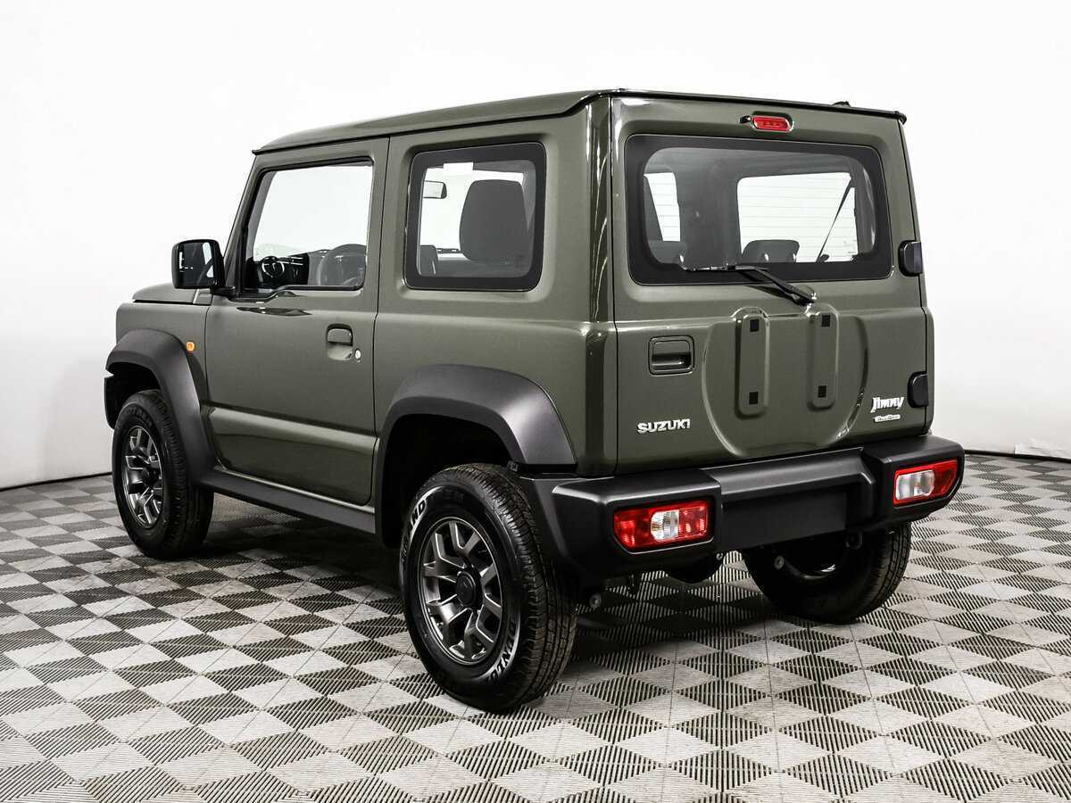 Suzuki Jimny с пробегом — 2024 год. Фото: #6