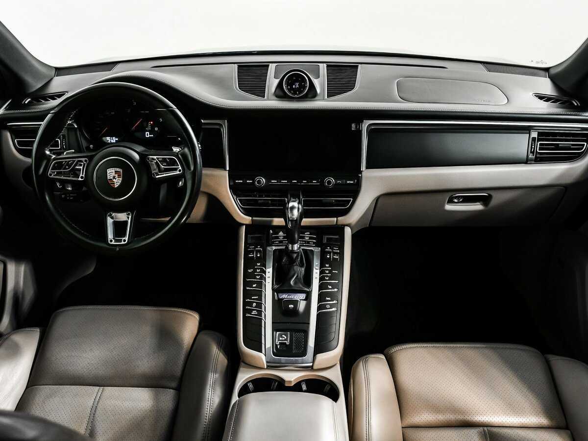 Porsche Macan с пробегом — 2019 год. Фото: #10