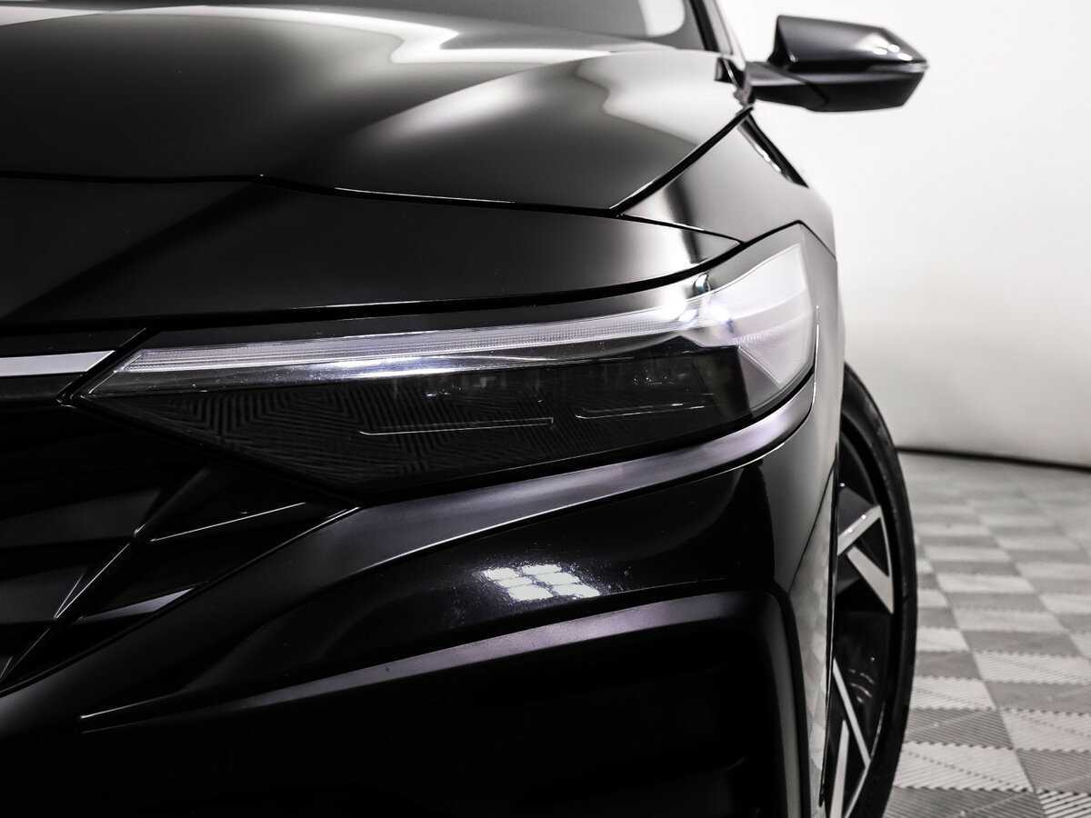 Hyundai Elantra с пробегом — 2024 год. Фото: #14