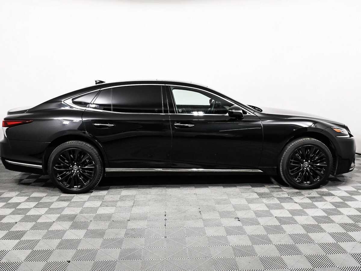 Lexus LS с пробегом — 2018 год. Фото: #3