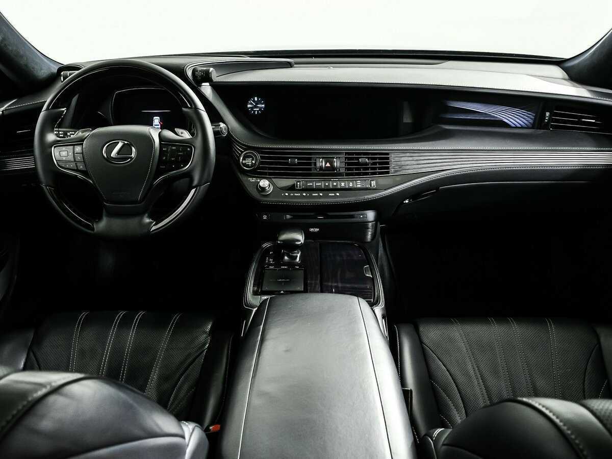 Lexus LS с пробегом — 2018 год. Фото: #10