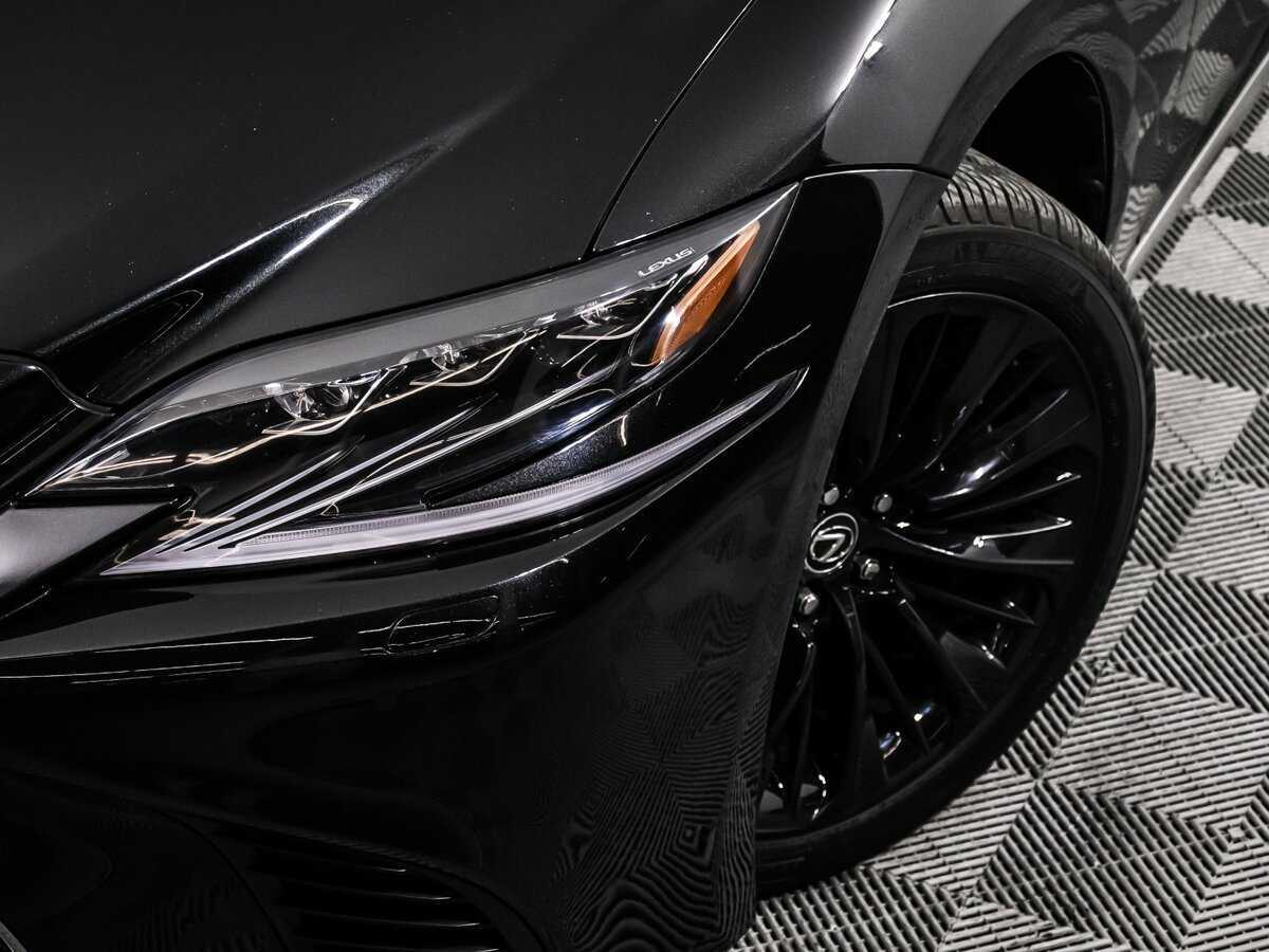 Lexus LS с пробегом — 2018 год. Фото: #13