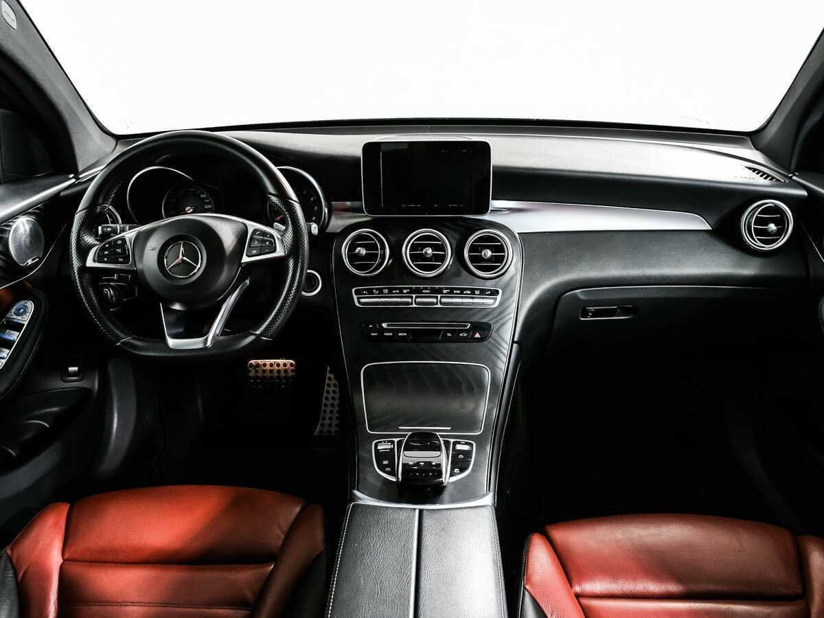 Mercedes-Benz GLC Coupe с пробегом — 2017 год. Фото: #10