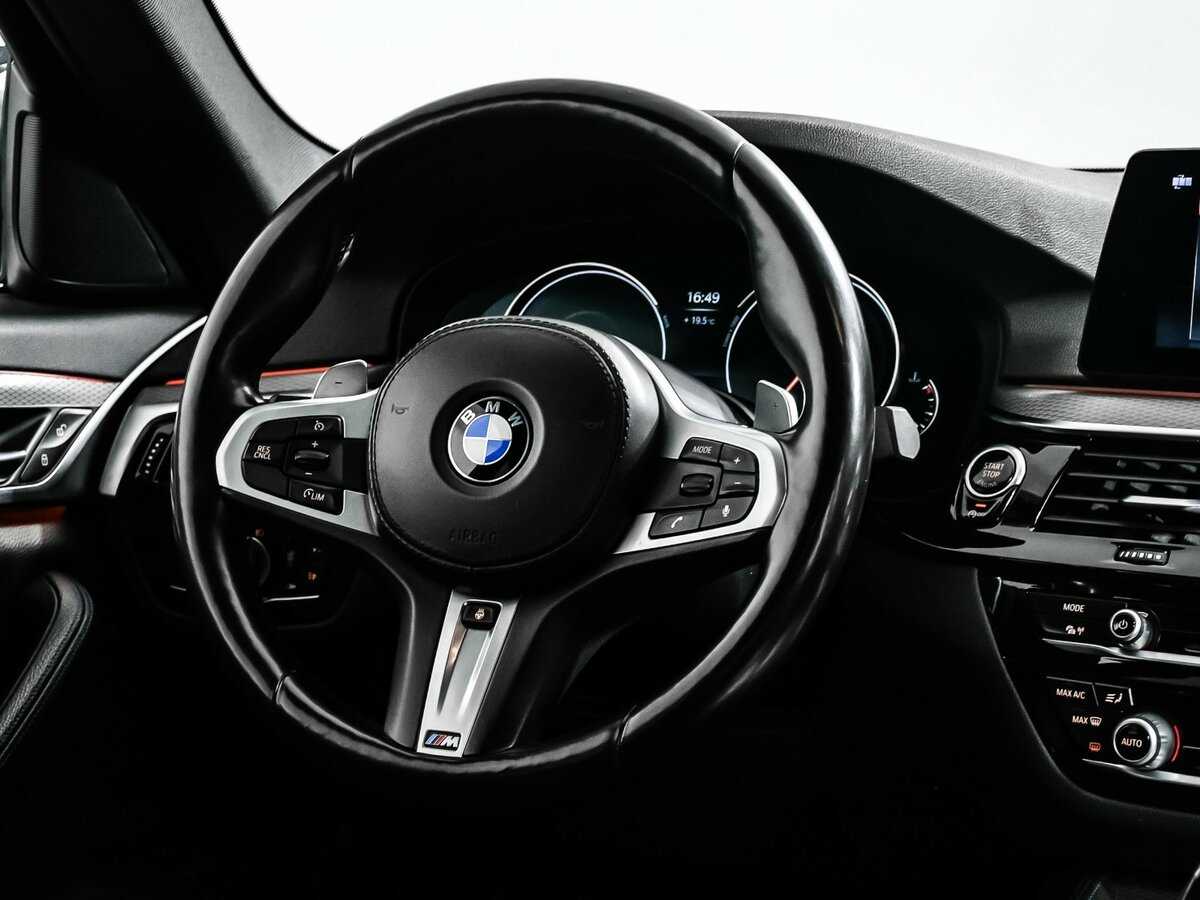 BMW 5 серии с пробегом — 2018 год. Фото: #11