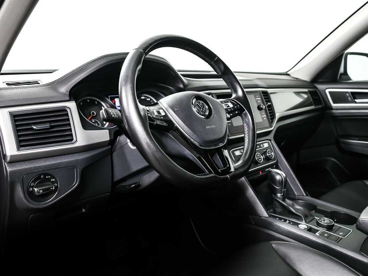 Volkswagen Teramont с пробегом — 2018 год. Фото: #12