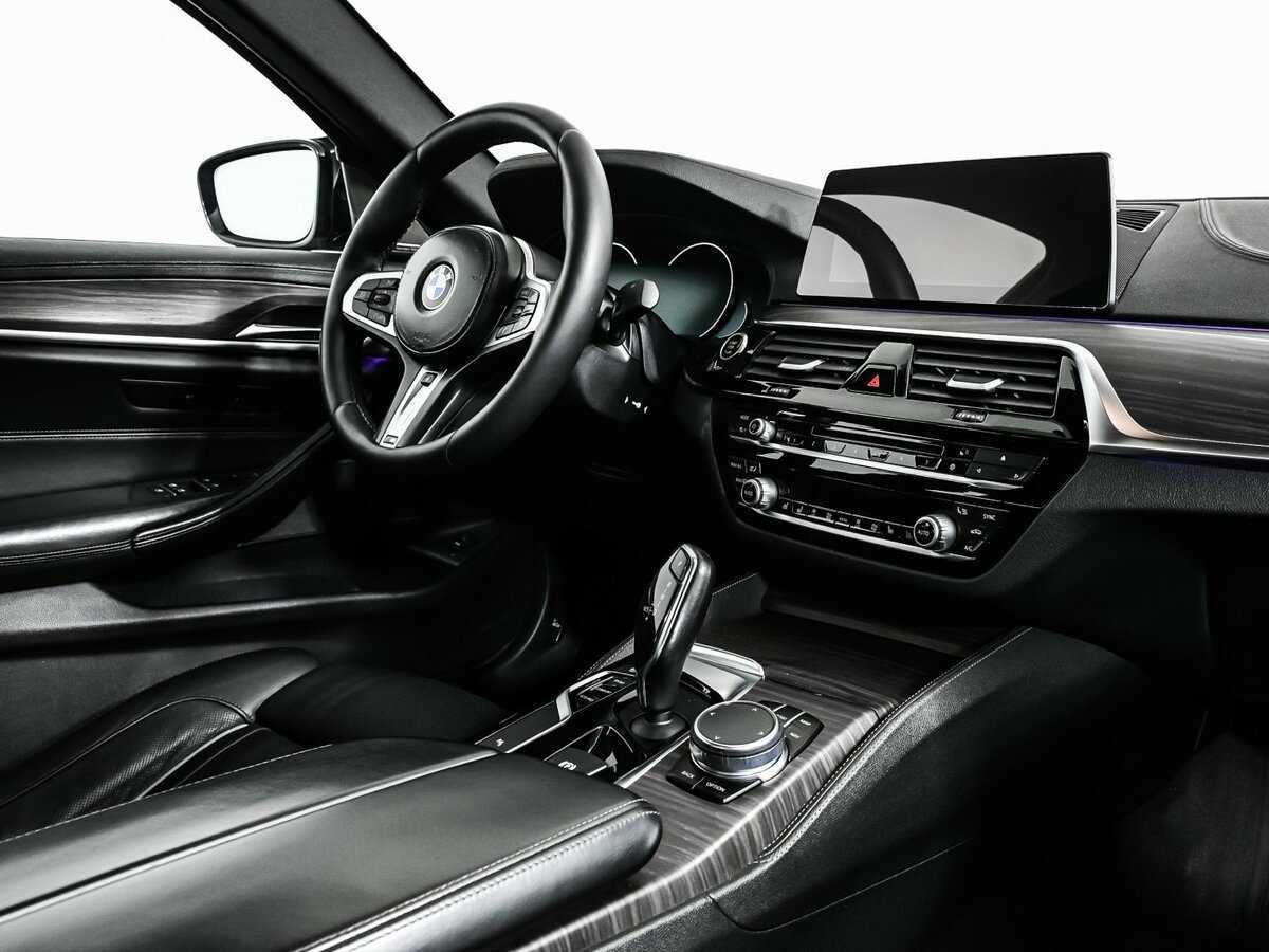 BMW 5 серии с пробегом — 2018 год. Фото: #8