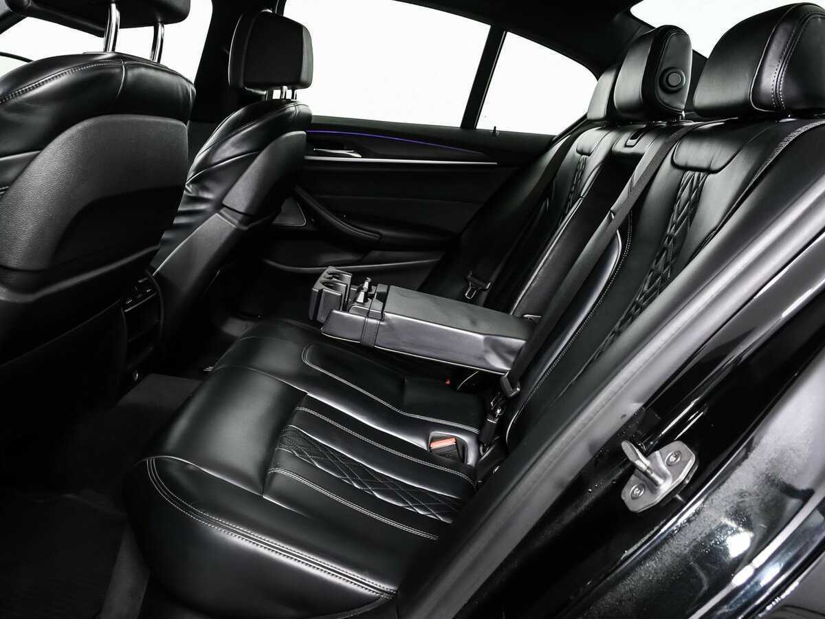BMW 5 серии с пробегом — 2018 год. Фото: #12
