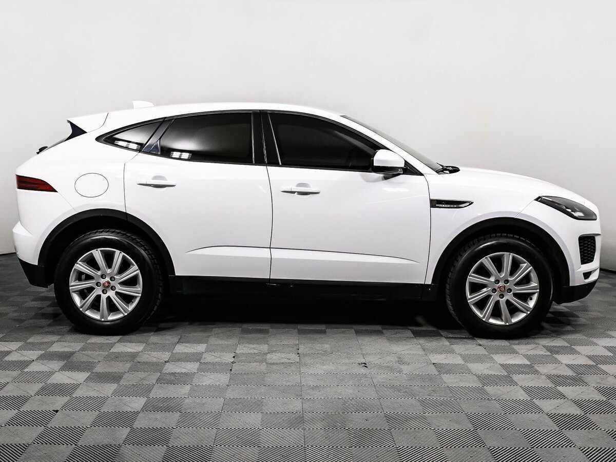 Jaguar E-Pace с пробегом — 2018 год. Фото: #3