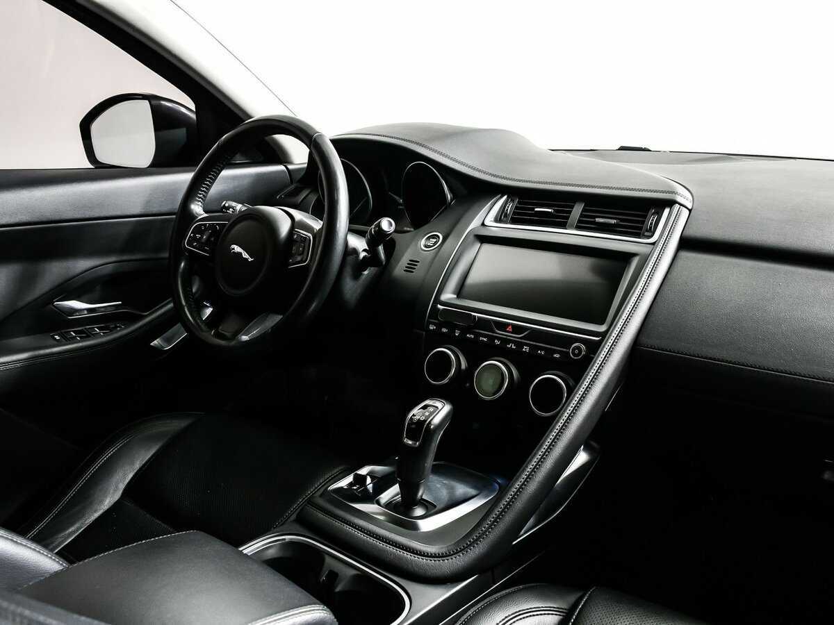 Jaguar E-Pace с пробегом — 2018 год. Фото: #8