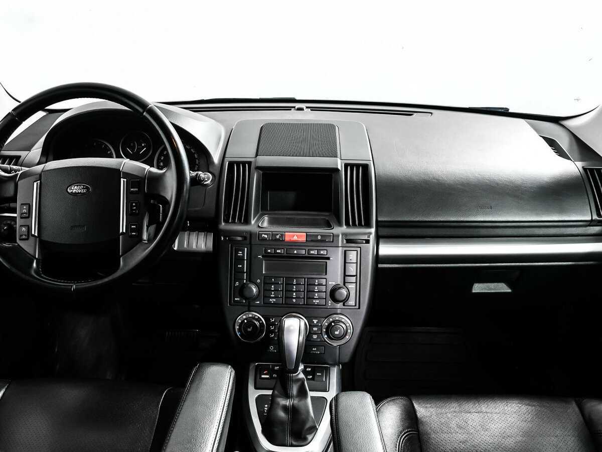Land Rover Freelander с пробегом — 2010 год. Фото: #10