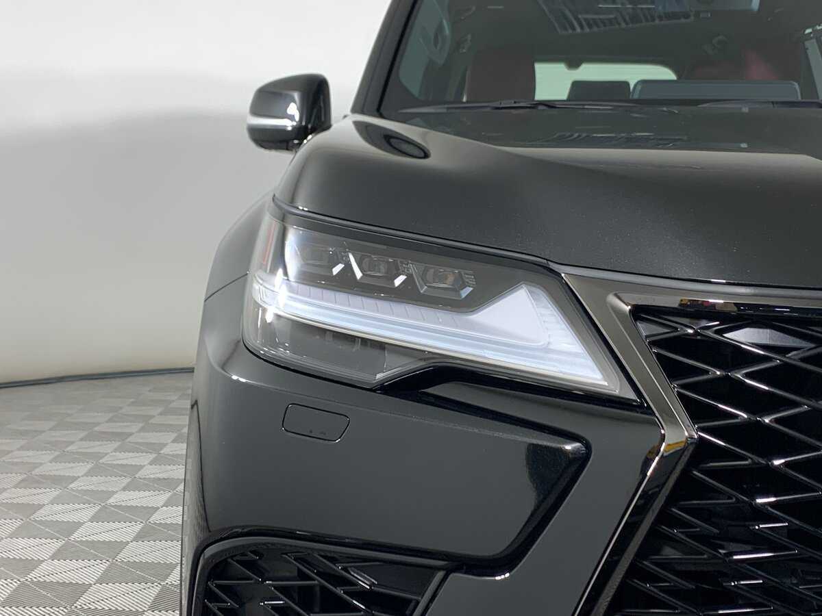 Lexus LX с пробегом — 2024 год. Фото: #9