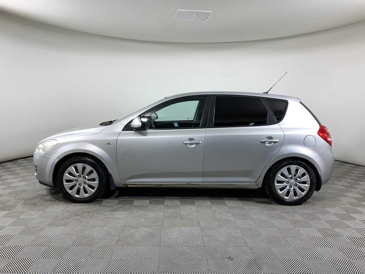 Kia Ceed с пробегом — 2007 год. Фото: #7