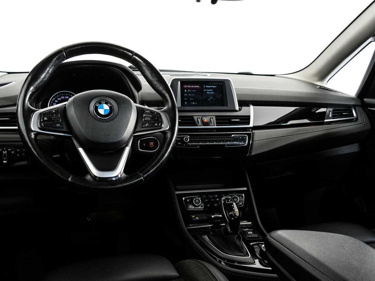 BMW 2 серии Active Tourer с пробегом — 2018 год. Фото: #11