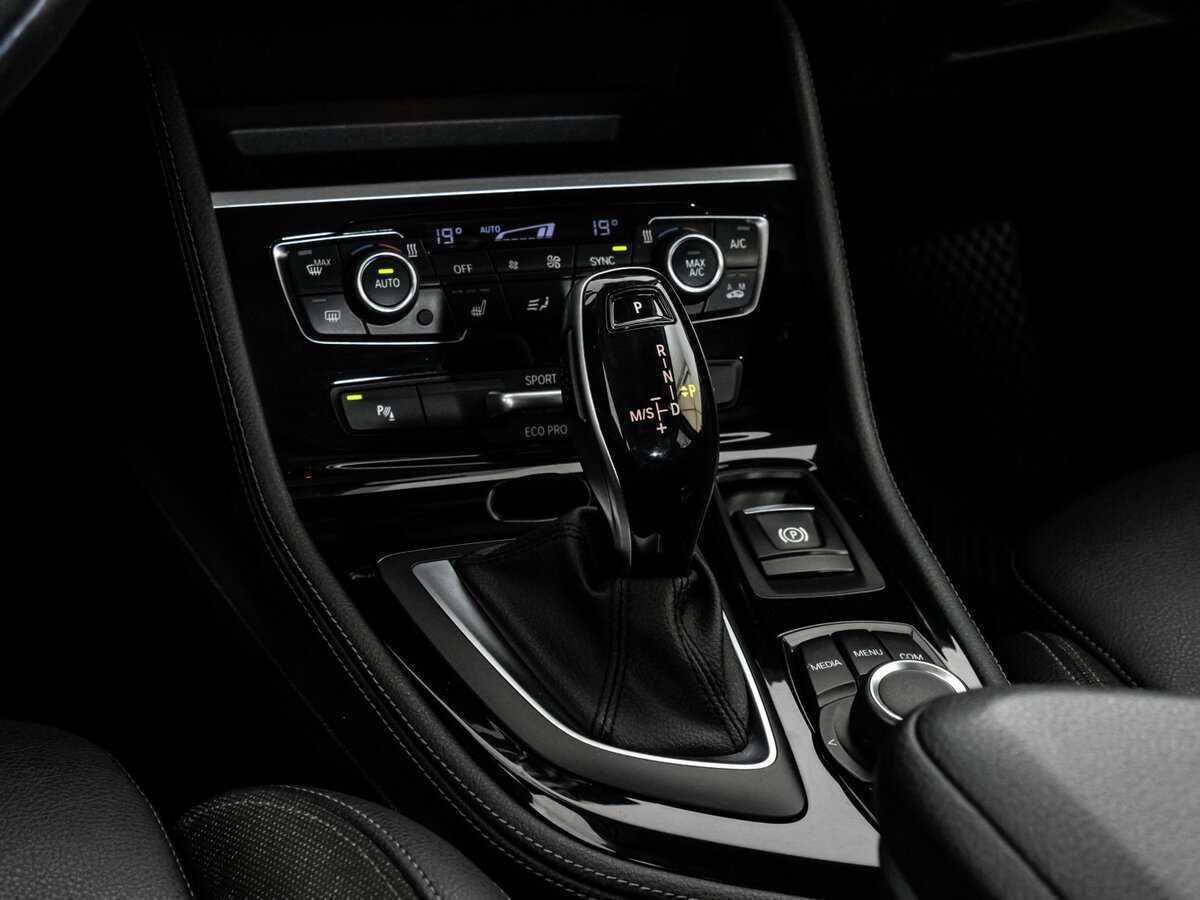 BMW 2 серии Active Tourer с пробегом — 2018 год. Фото: #14