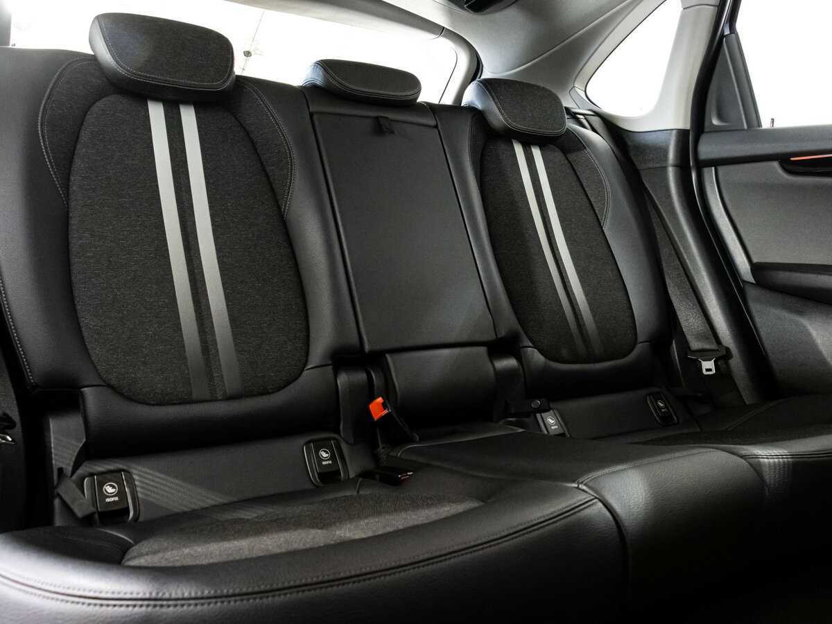 BMW 2 серии Active Tourer с пробегом — 2018 год. Фото: #16