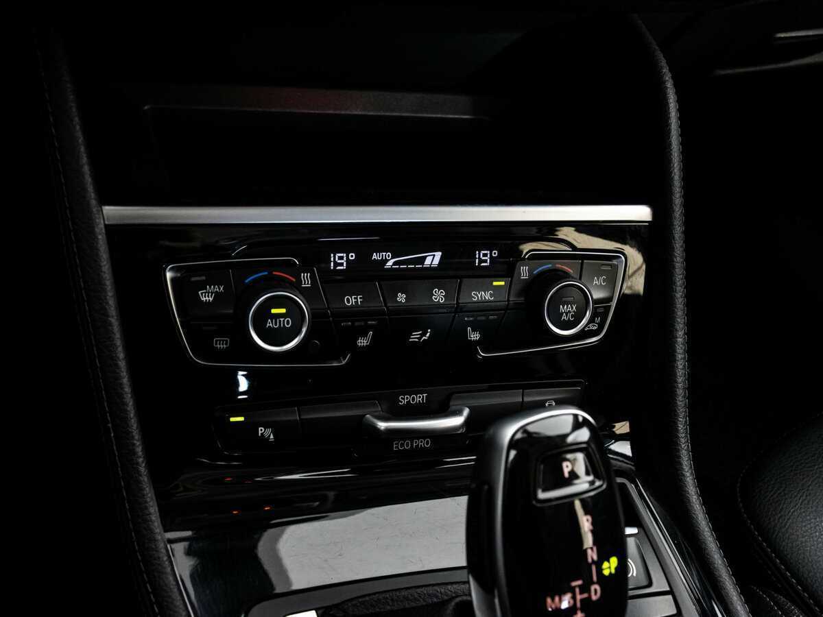 BMW 2 серии Active Tourer с пробегом — 2018 год. Фото: #18