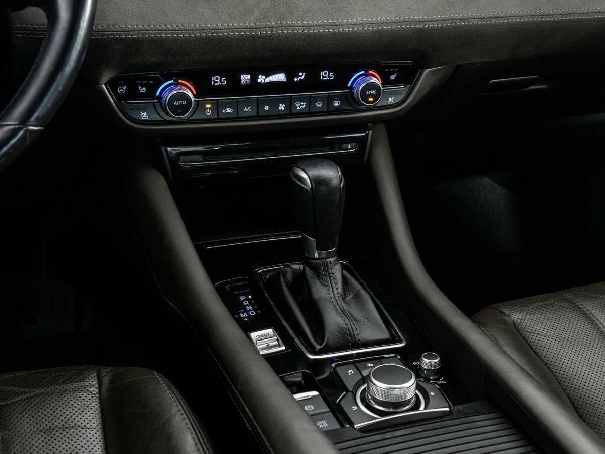 Mazda 6 с пробегом — 2021 год. Фото: #13