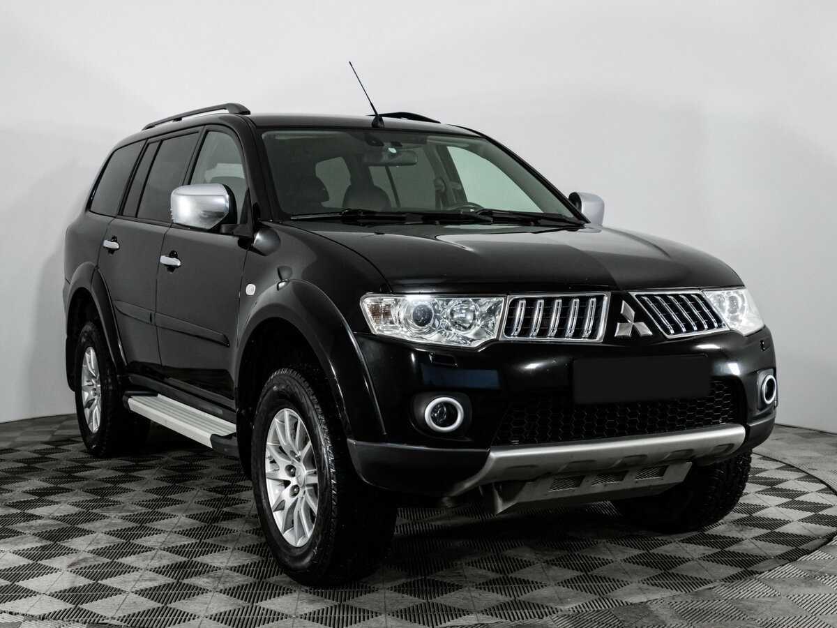 Mitsubishi Pajero Sport с пробегом — 2010 год. Фото: #2