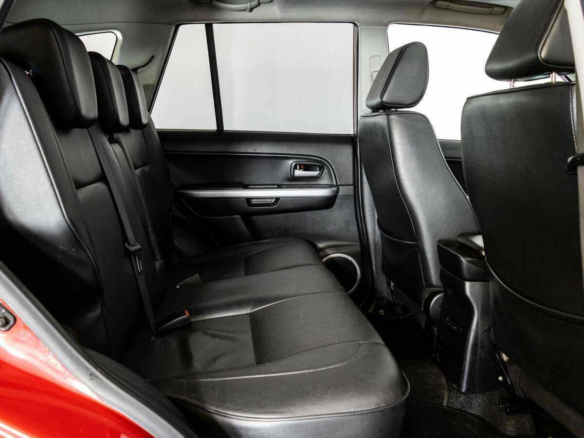 Suzuki Grand Vitara с пробегом — 2010 год. Фото: #13
