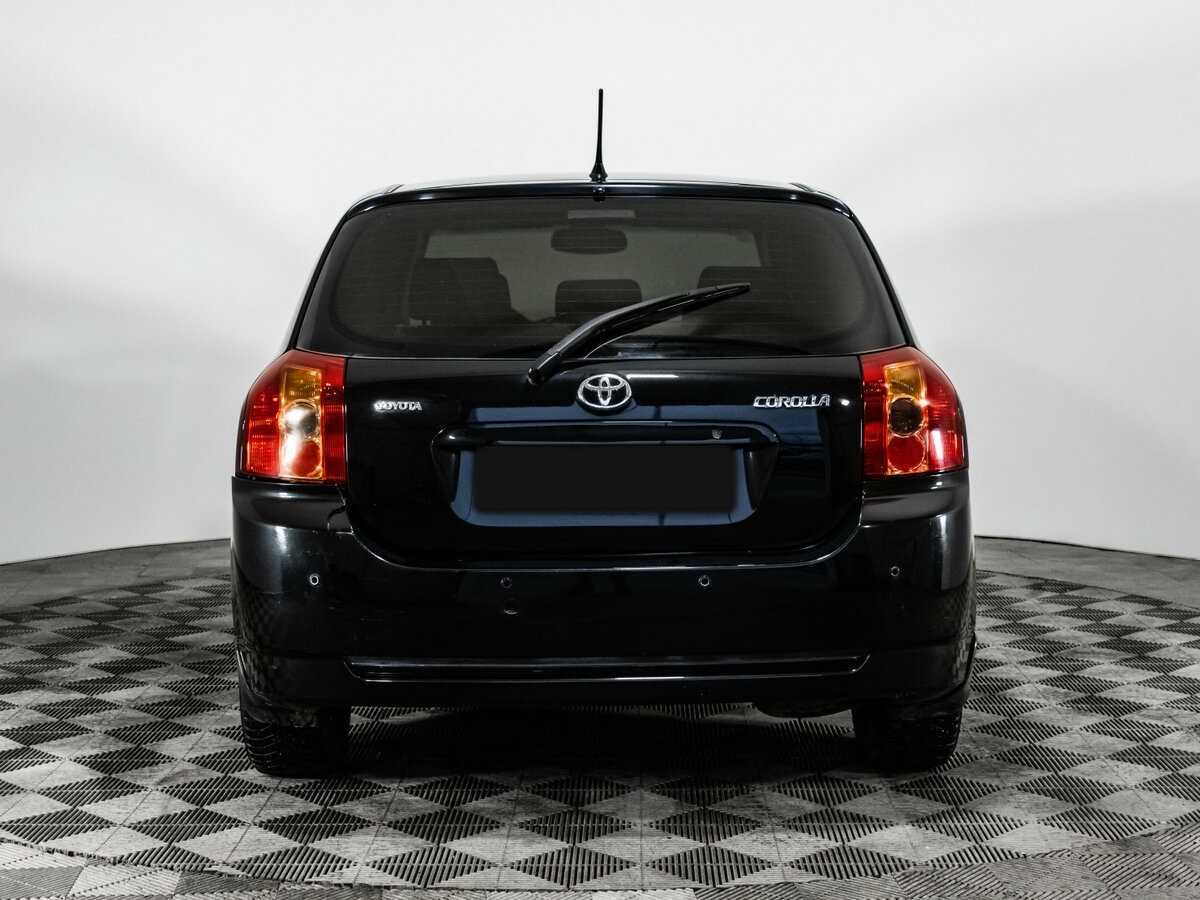 Toyota Corolla с пробегом — 2005 год. Фото: #4