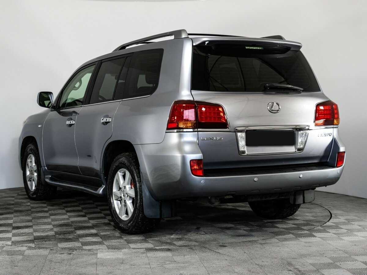 Lexus LX с пробегом — 2008 год. Фото: #5