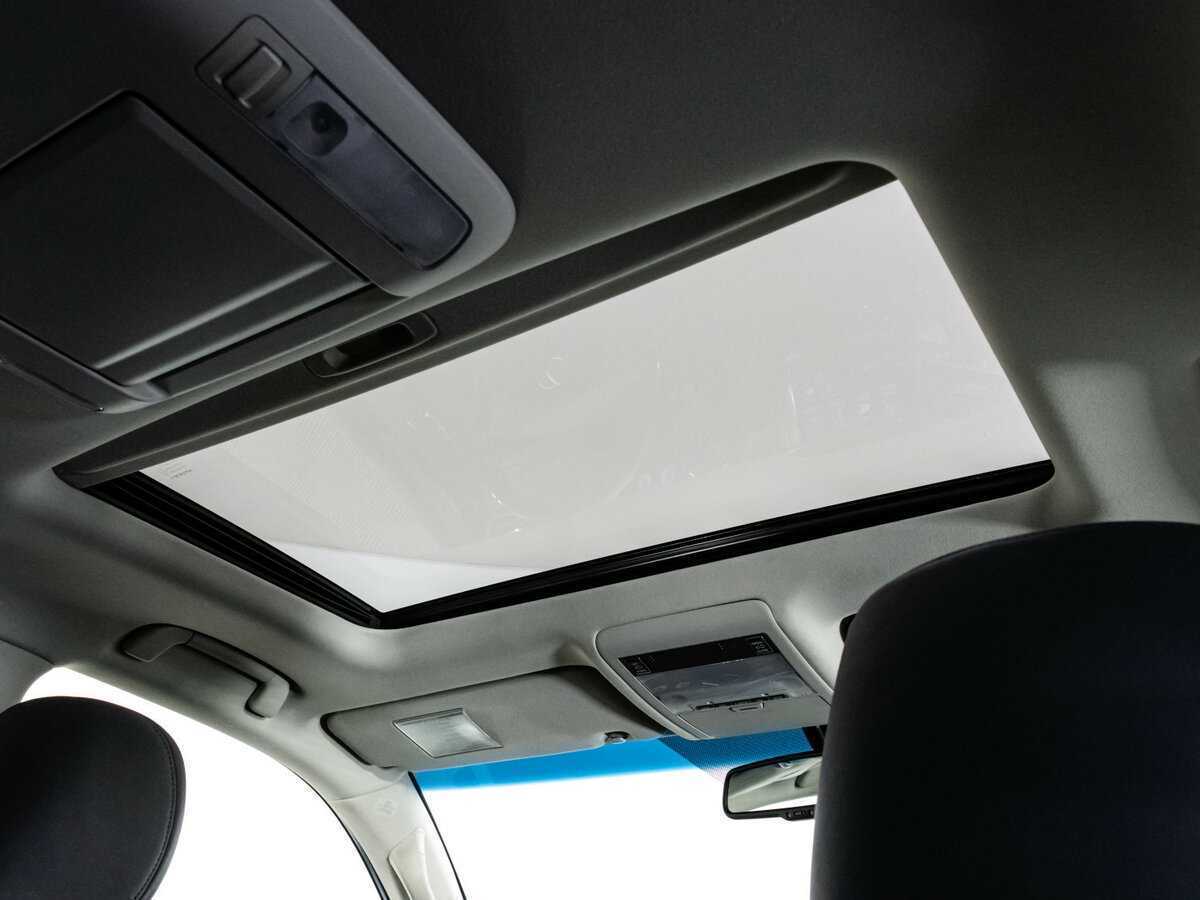 Lexus LX с пробегом — 2008 год. Фото: #22