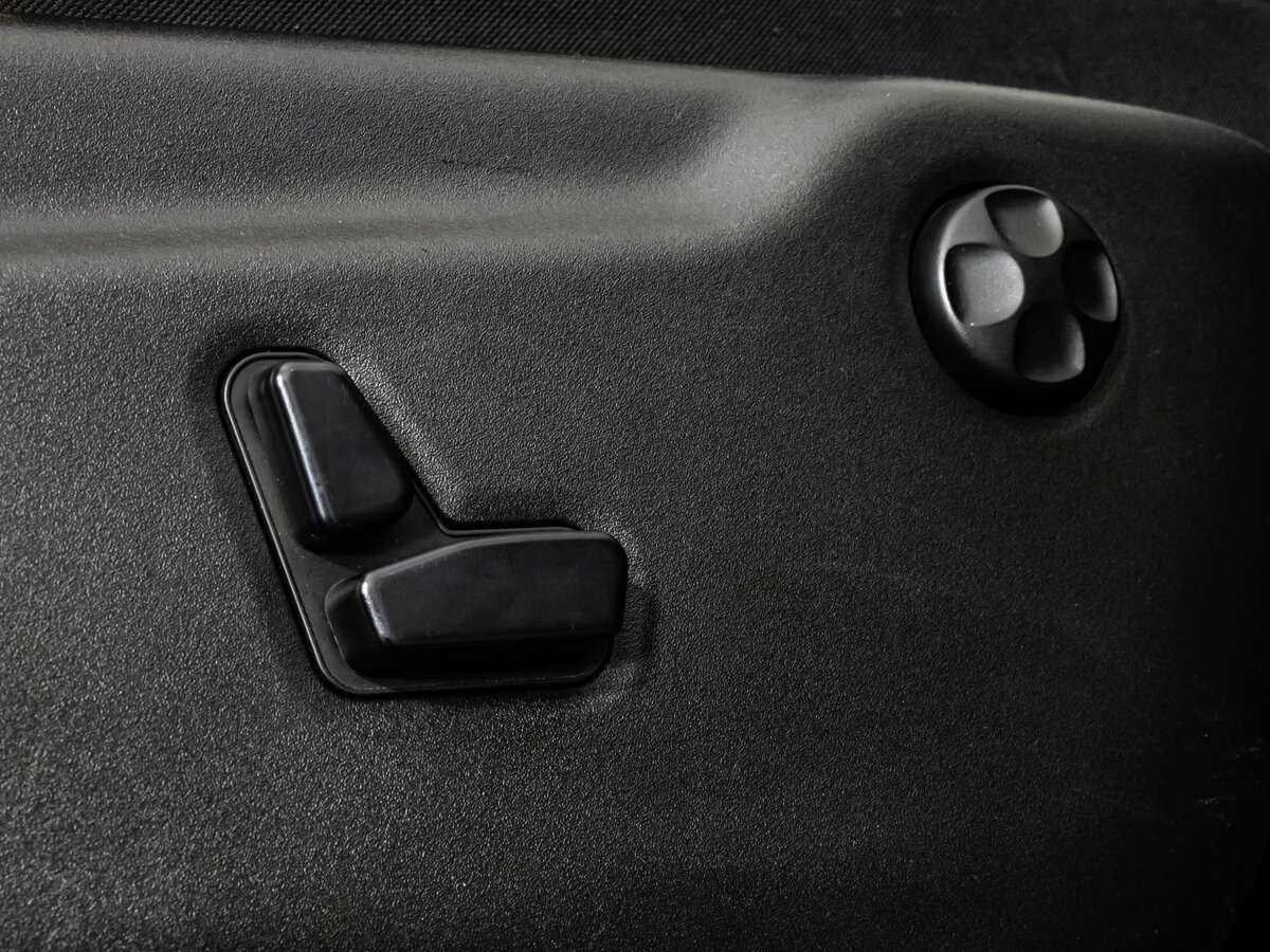 Jeep Grand Cherokee с пробегом — 2013 год. Фото: #16